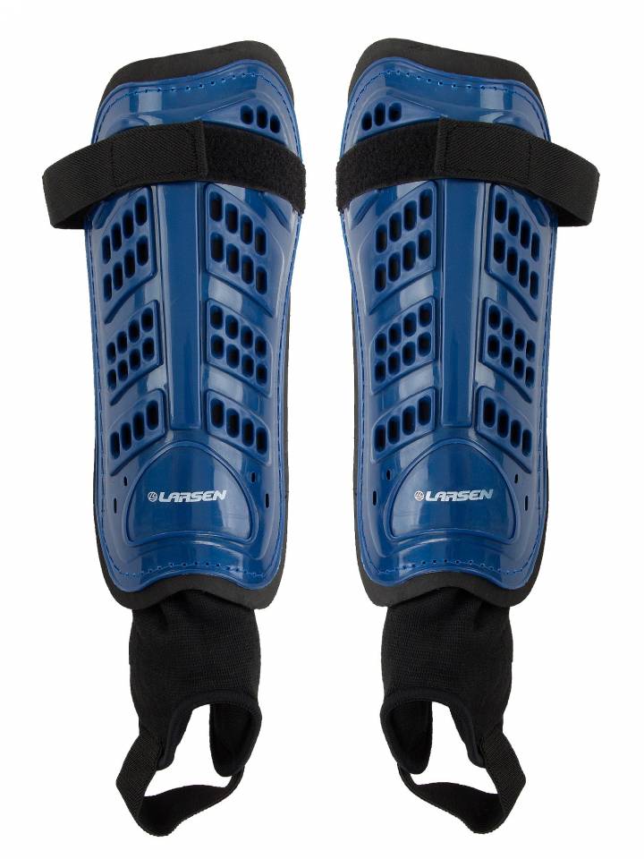 Щитки футбольные Larsen